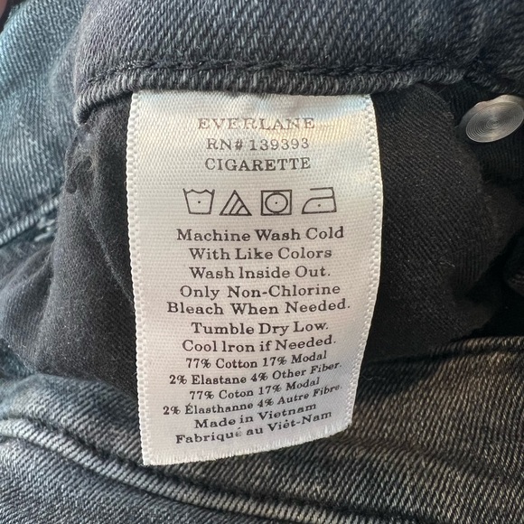 EVERLANE High Rise Cigarette Button Fly Women's Jeans Denim  -  Size:  28 - Picture 6 of 6